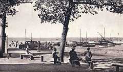 44 Piriac Promenade sur le Port 1933